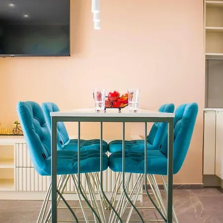 Διαμέρισμα Lux Erato - 10 Min Walk - Free Parking *